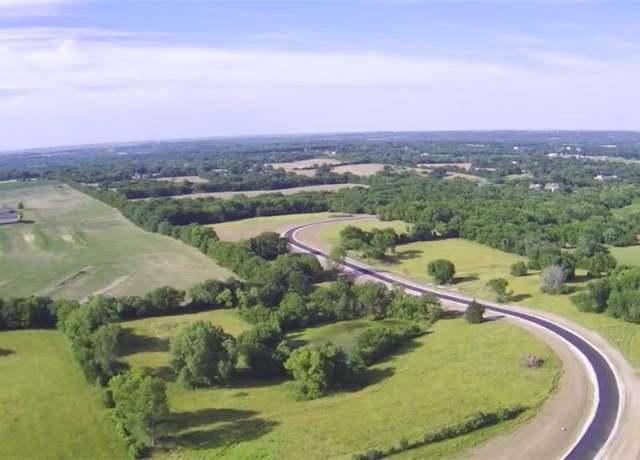 Property at 10510 S Cedar Ridge Trl, Grain Valley, MO 64029