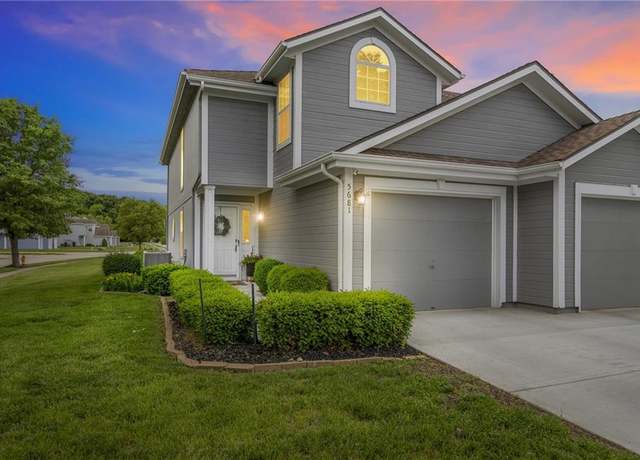 Property at 5681 NW Plantation Ln, Lee's Summit, MO 64064, 2 beds, 2.5 baths