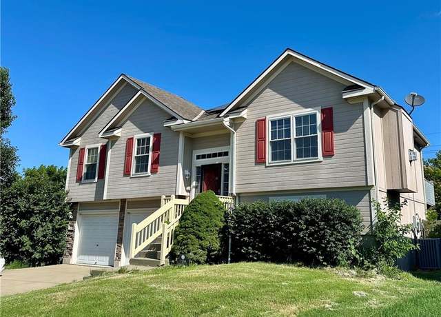 Property at 7104 E 163rd Ter, Belton, MO 64012, 3 beds, 2 baths