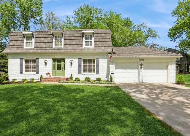 Property at 10031 Catalina St, Overland Park, KS 66207, 4 beds, 2.5 baths