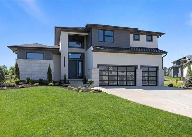Property at 16921 Barton St, Overland Park, KS 66221, 4 beds, 4.5 baths