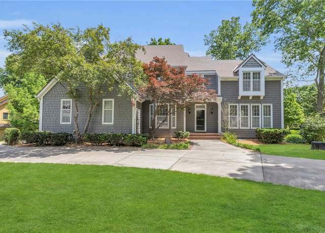 Property at 13009 Fontana St, Leawood, KS 66209, 4 beds, 4.5 baths