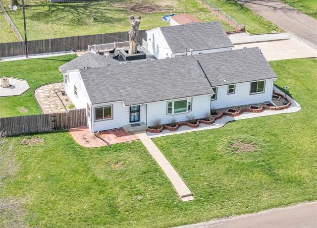 Property at 5700 Farley Ave, Raytown, MO 64133, 3 beds, 2 baths