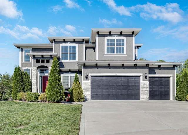 Property at 408 SE Weiss Cir, Lee's Summit, MO 64063, 6 beds, 5 baths