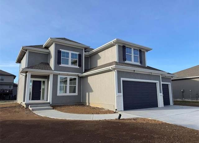 Property at 16578 W 165th Pl, Olathe, KS 66062, 4 beds, 2.5 baths