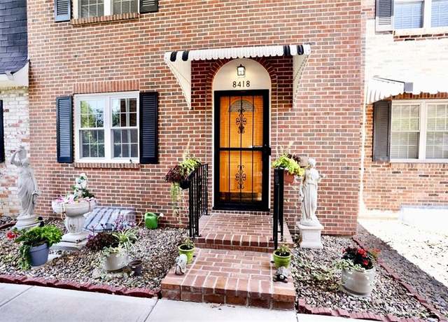 Property at 8418 W 85th St, Overland Park, KS 66212, 2 beds, 1.5 baths