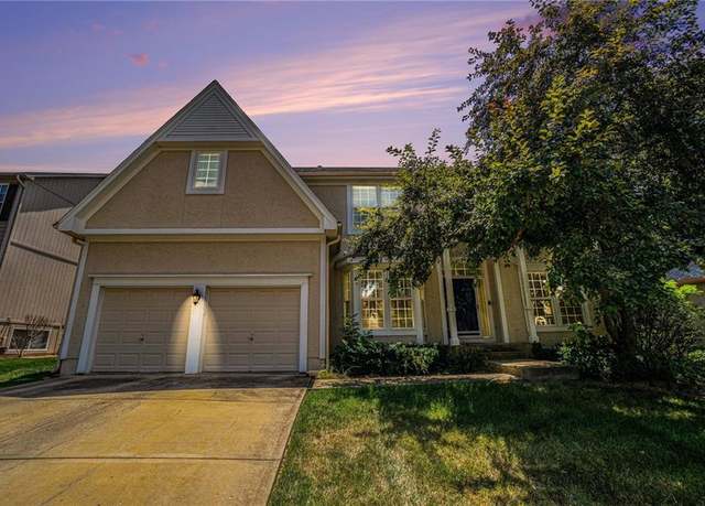 Property at 5305 W 155th Ter, Overland Park, KS 66224, 4 beds, 3.5 baths