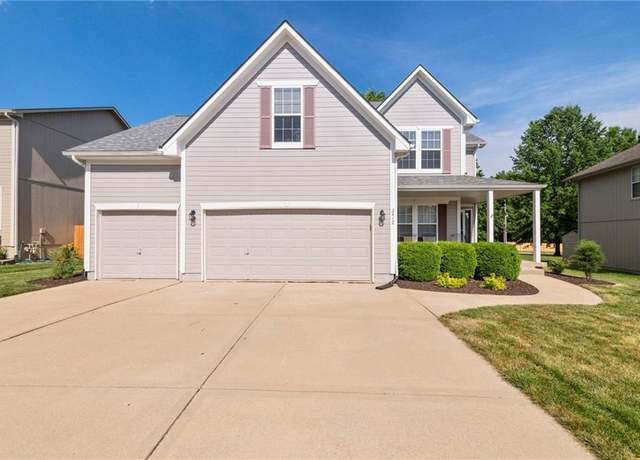 Property at 2412 NE 2nd Ter, Blue Springs, MO 64014, 4 beds, 4 baths