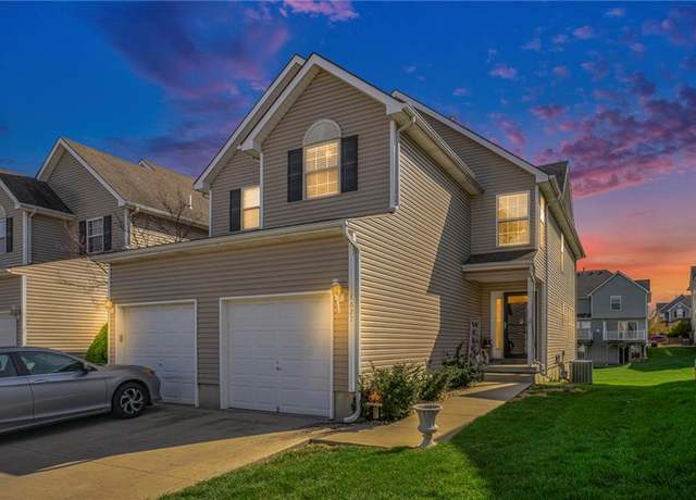 Property at 8627 NE 97th Ter, Kansas City, MO 64157, 3 beds, 2.5 baths