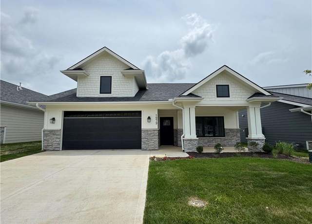 Property at 1979 Harvest Rd, Liberty, MO 64068, 2 beds, 2 baths