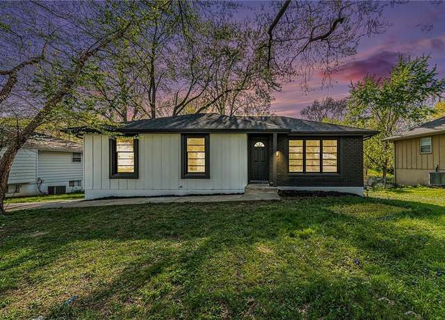 Property at 710 N Redwood Dr, Independence, MO 64056, 3 beds, 1.5 baths