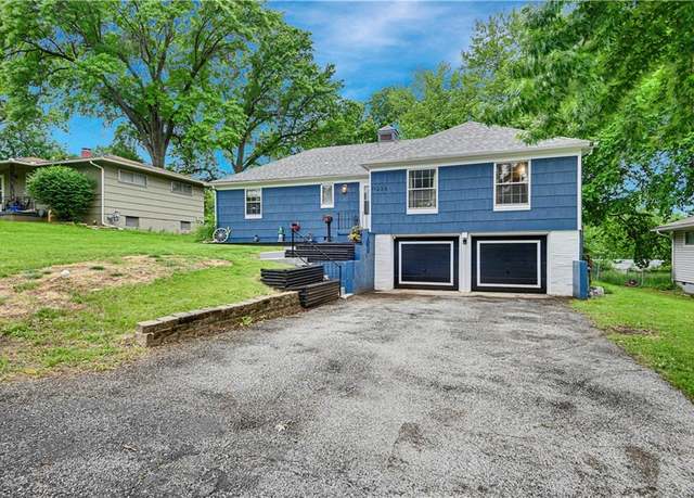 Property at 11228 Jackson Ave, Kansas City, MO 64137, 3 beds, 2 baths