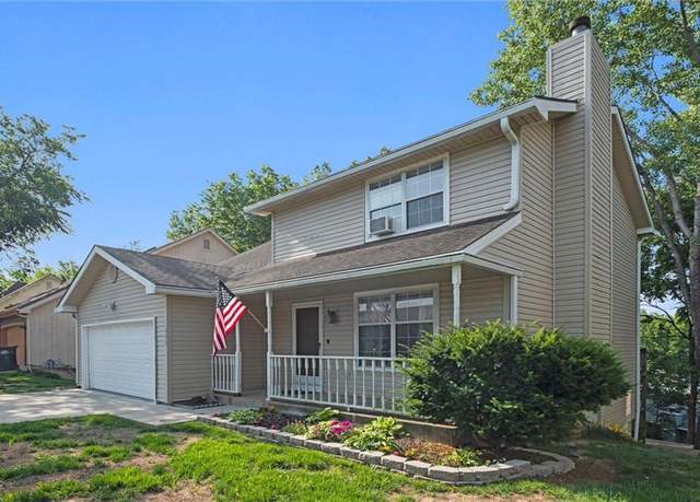 Property at 446 Hithergreen Dr, Lansing, KS 66043, 4 beds, 2 baths