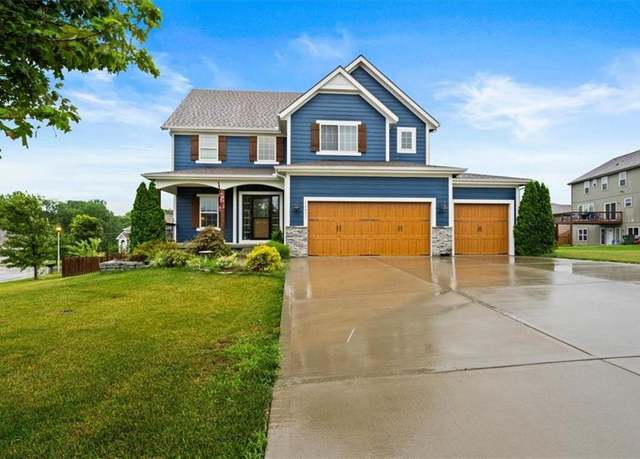 Property at 14831 S Houston St, Olathe, KS 66061, 4 beds, 2.5 baths