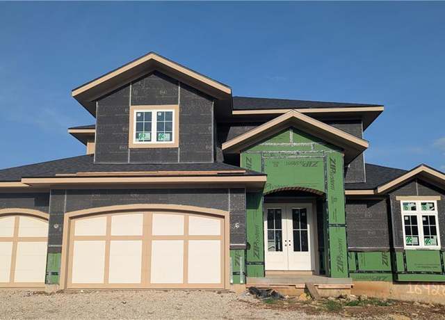 Property at 16928 Futura St, Overland Park, KS 66085, 4 beds, 3.5 baths