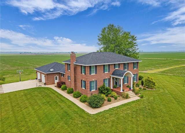 Property at 21982 CR 316 Rd, Carrollton, MO 64633, 4 beds, 4 baths