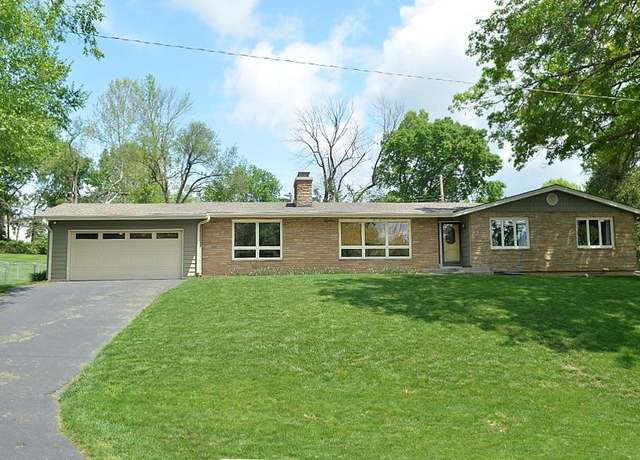 Property at 226 NE Evansdale Rd, Kansas City, MO 64116, 3 beds, 3 baths