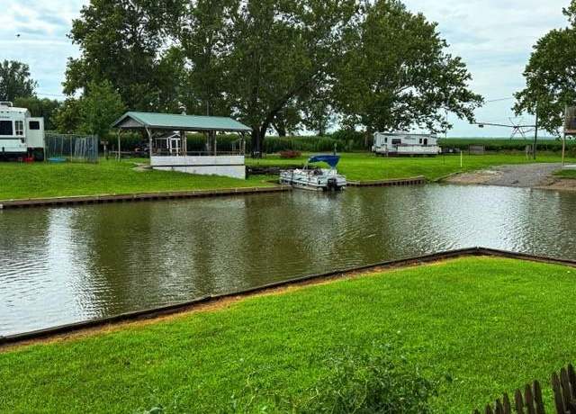 Property at 209 Lindamood Dr, Big Lake, MO 64437