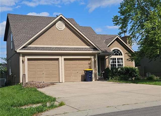 Property at 7503 N Lewis Ave, Kansas City, MO 64158, 4 beds, 3.5 baths