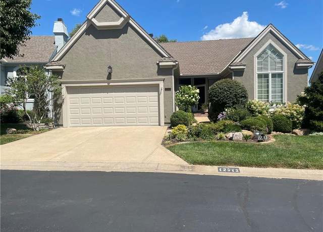 Property at 12313 England St, Overland Park, KS 66213, 3 beds, 3 baths