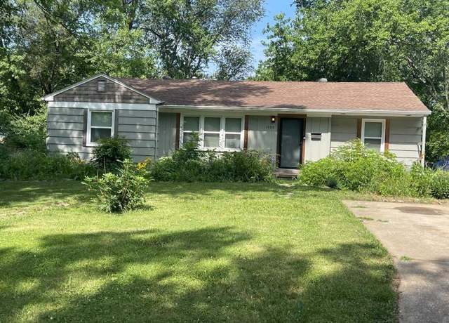 Property at 13312 11th St, Grandview, MO 64030, 4 beds, 2 baths