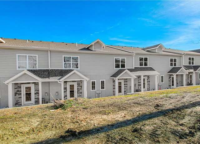 Property at 1089 N Findley St, Olathe, KS 66061, 3 beds, 2.5 baths