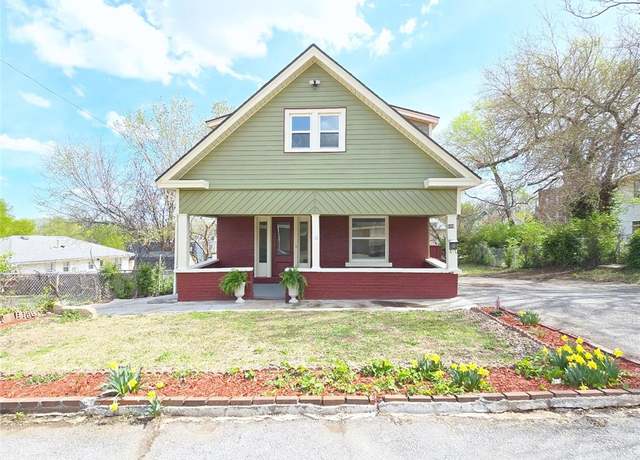Property at 109 Garfield Pl, Kansas City, MO 64124, 5 beds, 3 baths