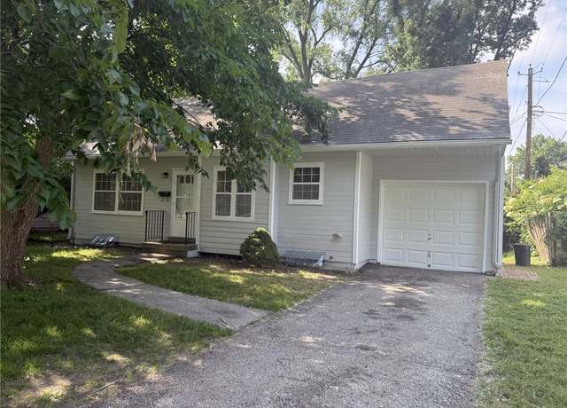 Property at 5205 W 50th Ter, Roeland Park, KS 66205, 4 beds, 2 baths