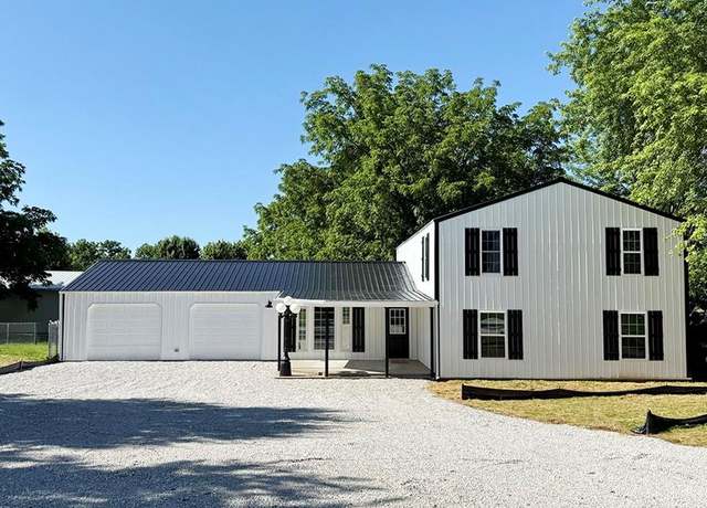 Property at 622 Morgan Dr, Stockton, MO 65785, 4 beds, 2 baths