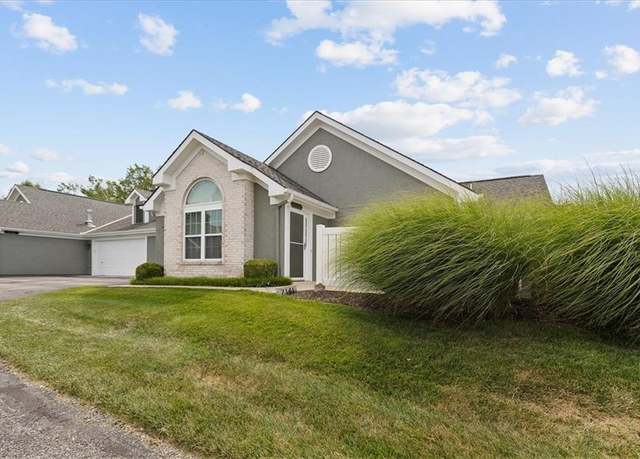 Property at 7141 Meadowsweet Ln, Shawnee, KS 66227, 2 beds, 2 baths