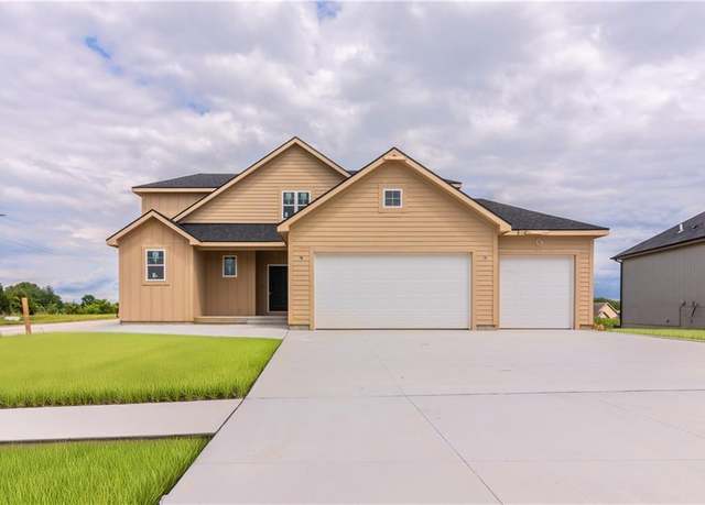 Property at 935 168th Ter, Basehor, KS 66007, 3 beds, 2.5 baths