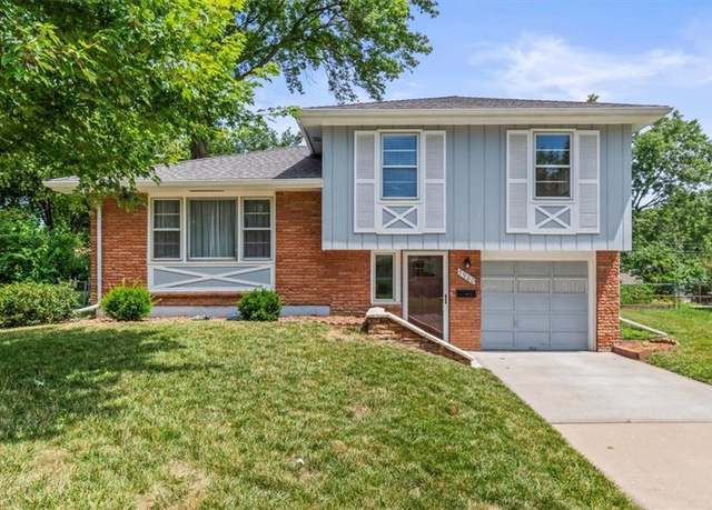 Property at 7900 E 92nd Ter, Kansas City, MO 64138, 3 beds, 1.5 baths