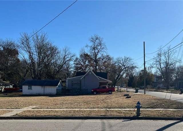 Property at 122-124 N Spring St, Nevada, MO 64772