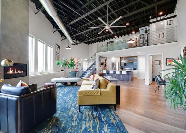 Property at 1601 Jefferson St, Kansas City, MO 64108, 3 beds, 2.5 baths