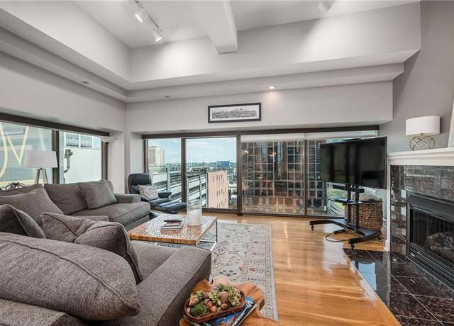 Property at 1101 Walnut St #1009, Kansas City, MO 64106, 2 beds, 2 baths