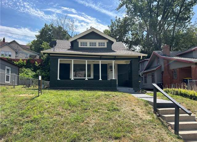 Property at 5158 Brookwood Ave, Kansas City, MO 64110, 3 beds, 2 baths