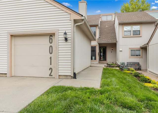 Property at 6012 N Kansas Ave, Gladstone, MO 64119, 3 beds, 3 baths