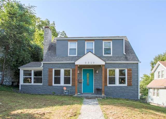 Property at 9319 E 15th St, Independence, MO 64052, 3 beds, 2 baths