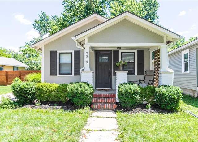 Property at 7515 Jefferson St, Kansas City, MO 64114, 2 beds, 2 baths