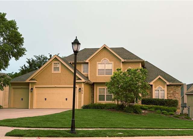 Property at 14650 NW 66th Ter, Parkville, MO 64152, 4 beds, 3.5 baths
