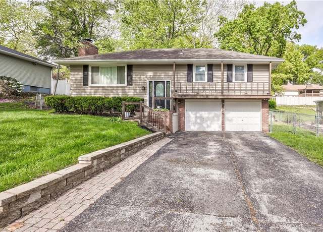 Property at 4328 S Brentwood St, Independence, MO 64055, 3 beds, 2 baths