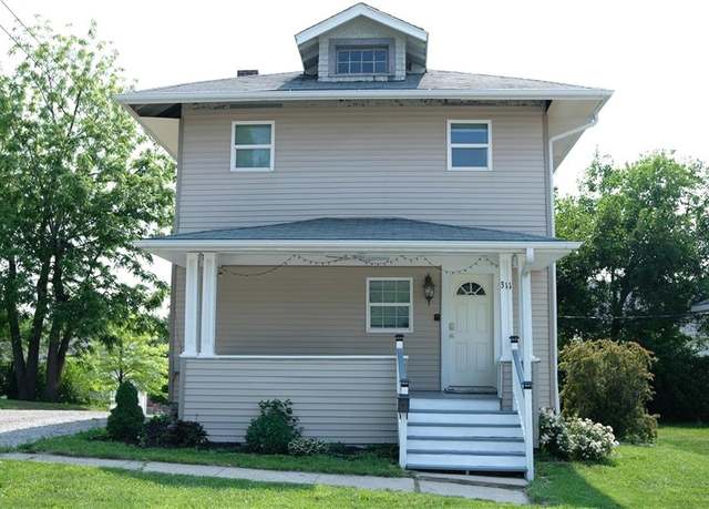 Property at 311 N Dewey St, Maryville, MO 64468, 3 beds, 1 bath