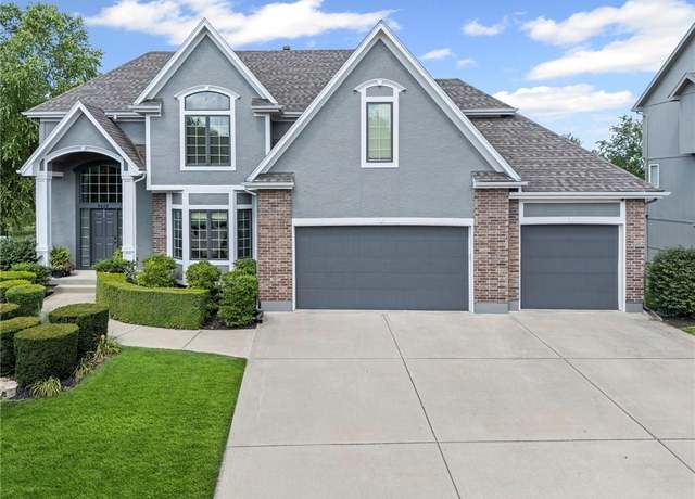 Property at 8628 N Eastern Ave, Kansas City, MO 64157, 4 beds, 4.5 baths