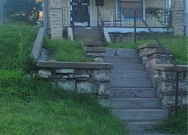 Property at 730 Troup Ave, Kansas City, KS 66101, 4 beds, 1.5 baths