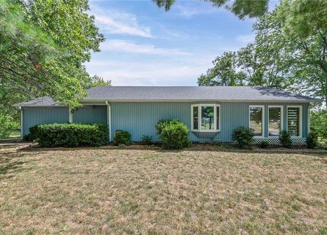 Property at 14141 Stillwell Rd, Bonner Springs, KS 66012, 3 beds, 3 baths