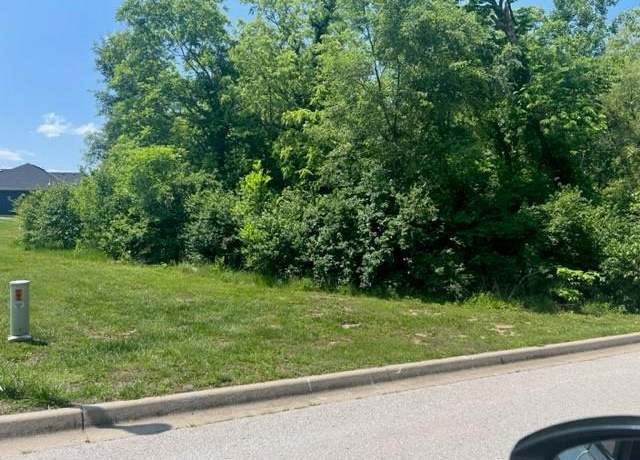 Property at 240 Rockbridge Pkwy, Excelsior Springs, MO 64024