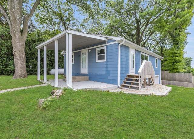 Property at 112 N Main St, Mayview, MO 64071, 2 beds, 1 bath