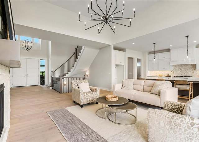 Property at 2513 W 177th St, Overland Park, KS 66085, 5 beds, 5.5 baths