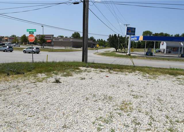 Property at 103 S Commercial St, Harrisonville, MO 64701