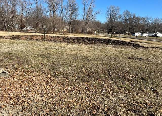 Property at 18710 E Truman Rd, Independence, MO 64056